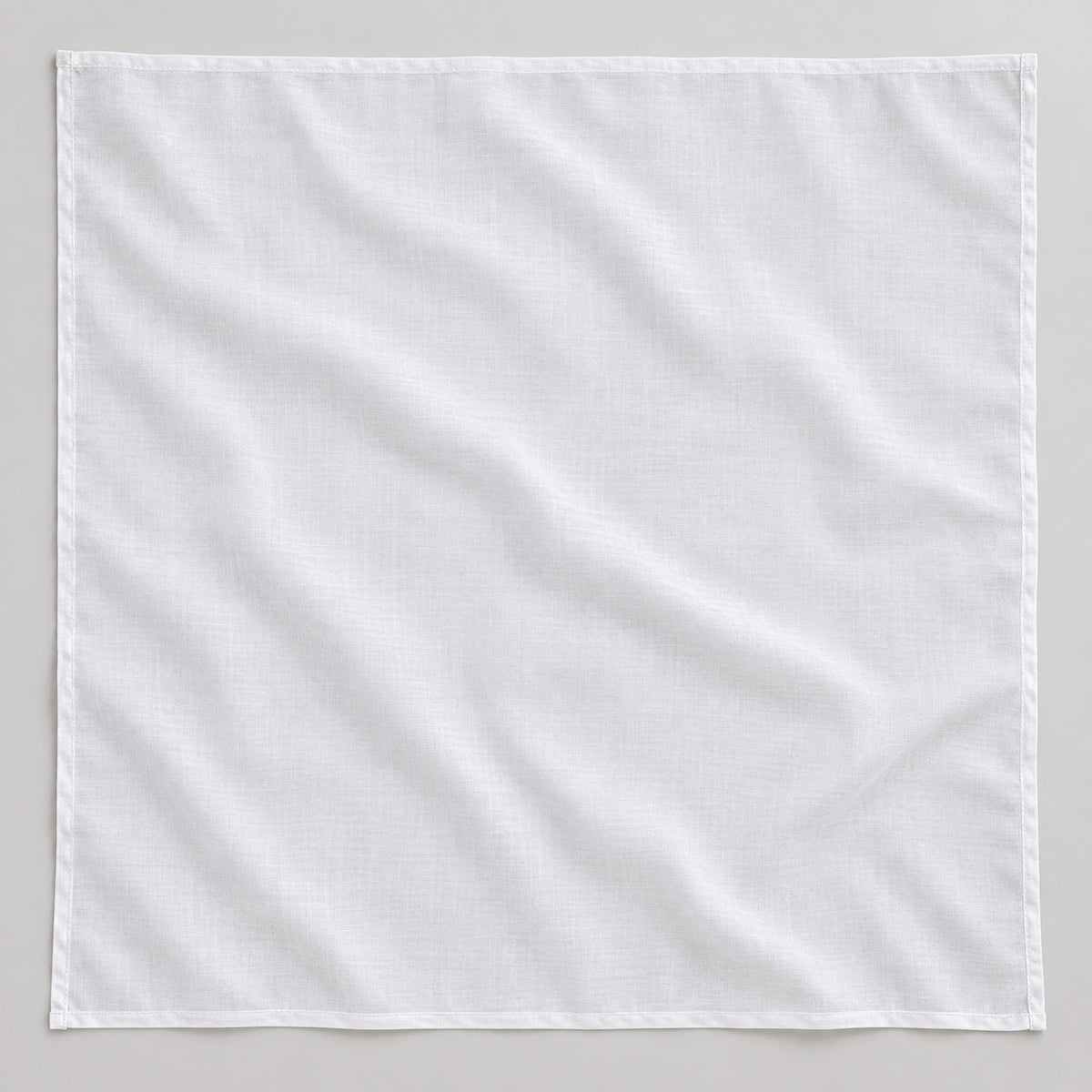 Ghutrah émiratie Waqar — Blanc uni, détail 3 | Maison Nejd