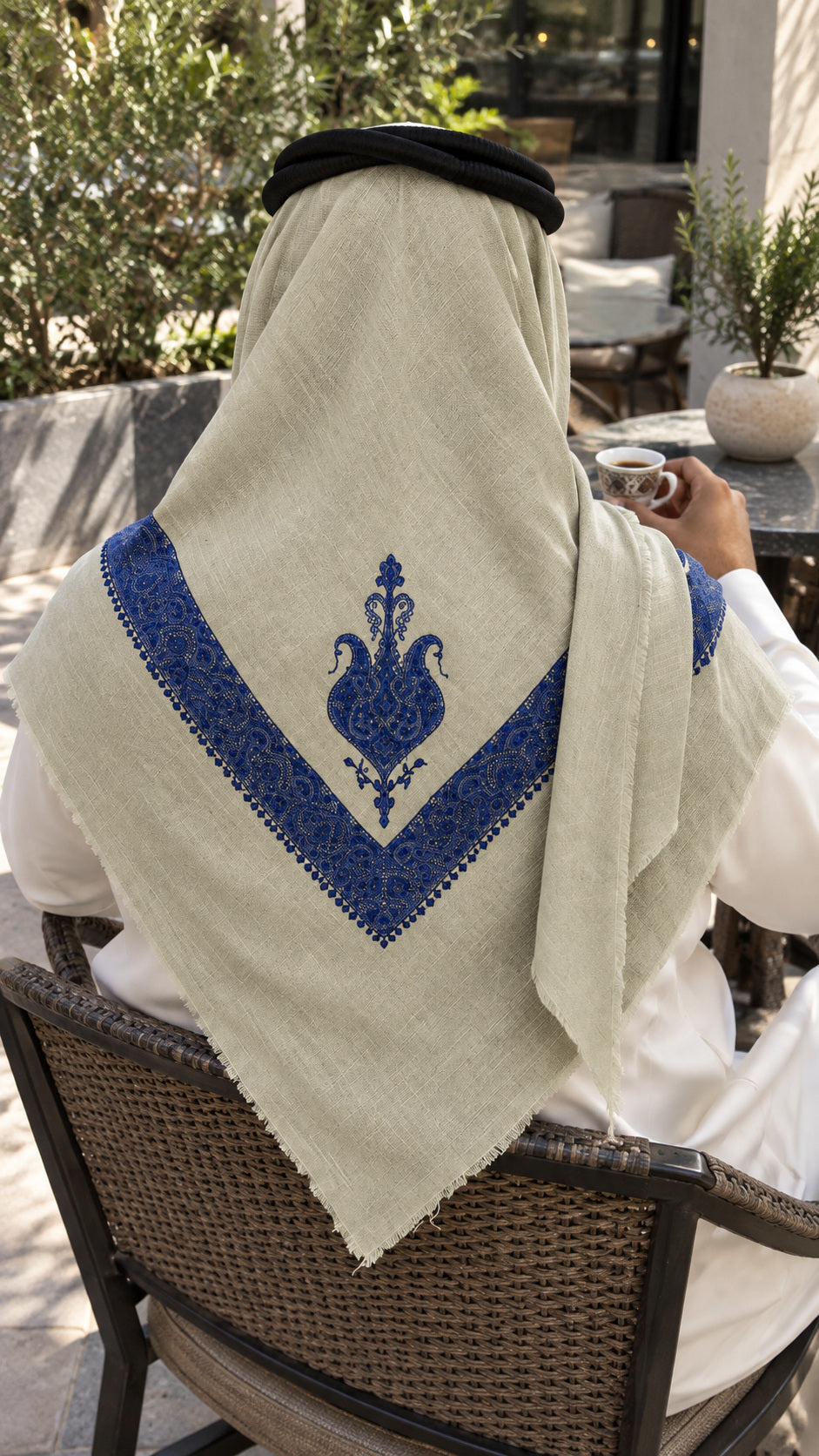 Ghutrah yéménite Al-Haybah — Sauge · Motif bleu roi